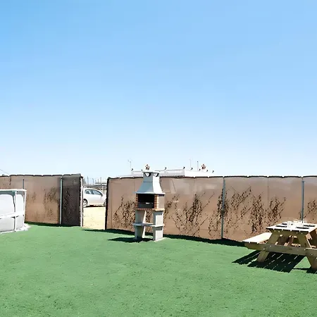 Cerca De La Playa Con Piscina, Jardin Campsite *