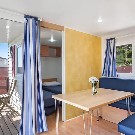 Kemping Cerca De La Playa Con Piscina, Jardin *